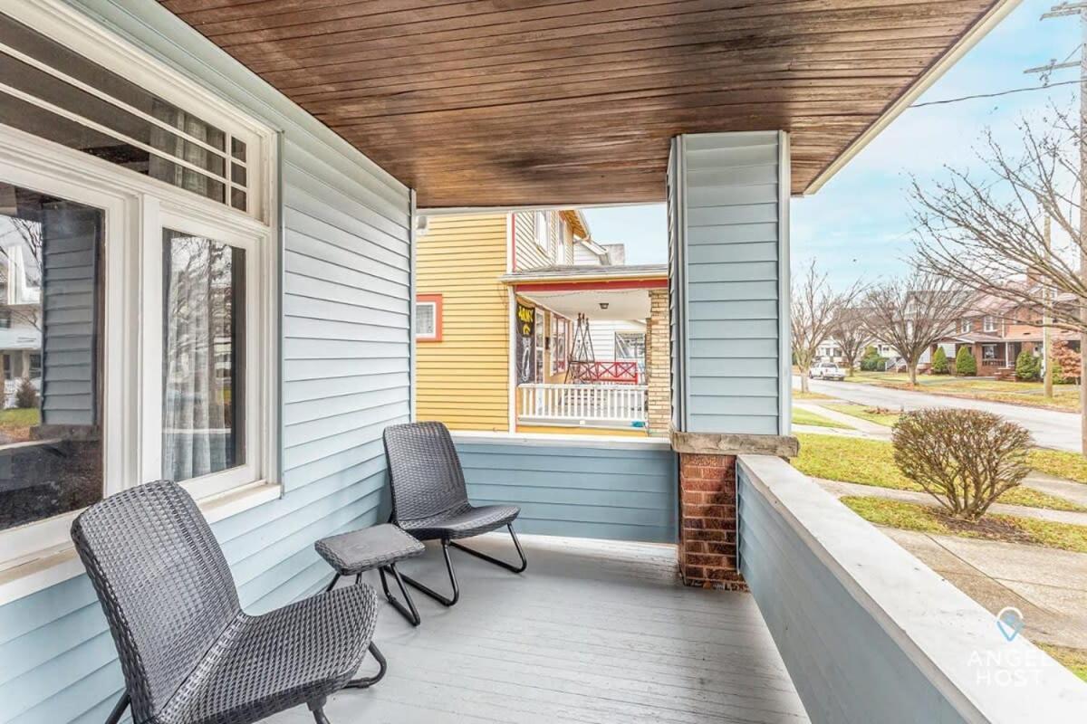 Beautifully Remodeled Duplex Apt In West Blvd Cleveland Esterno foto