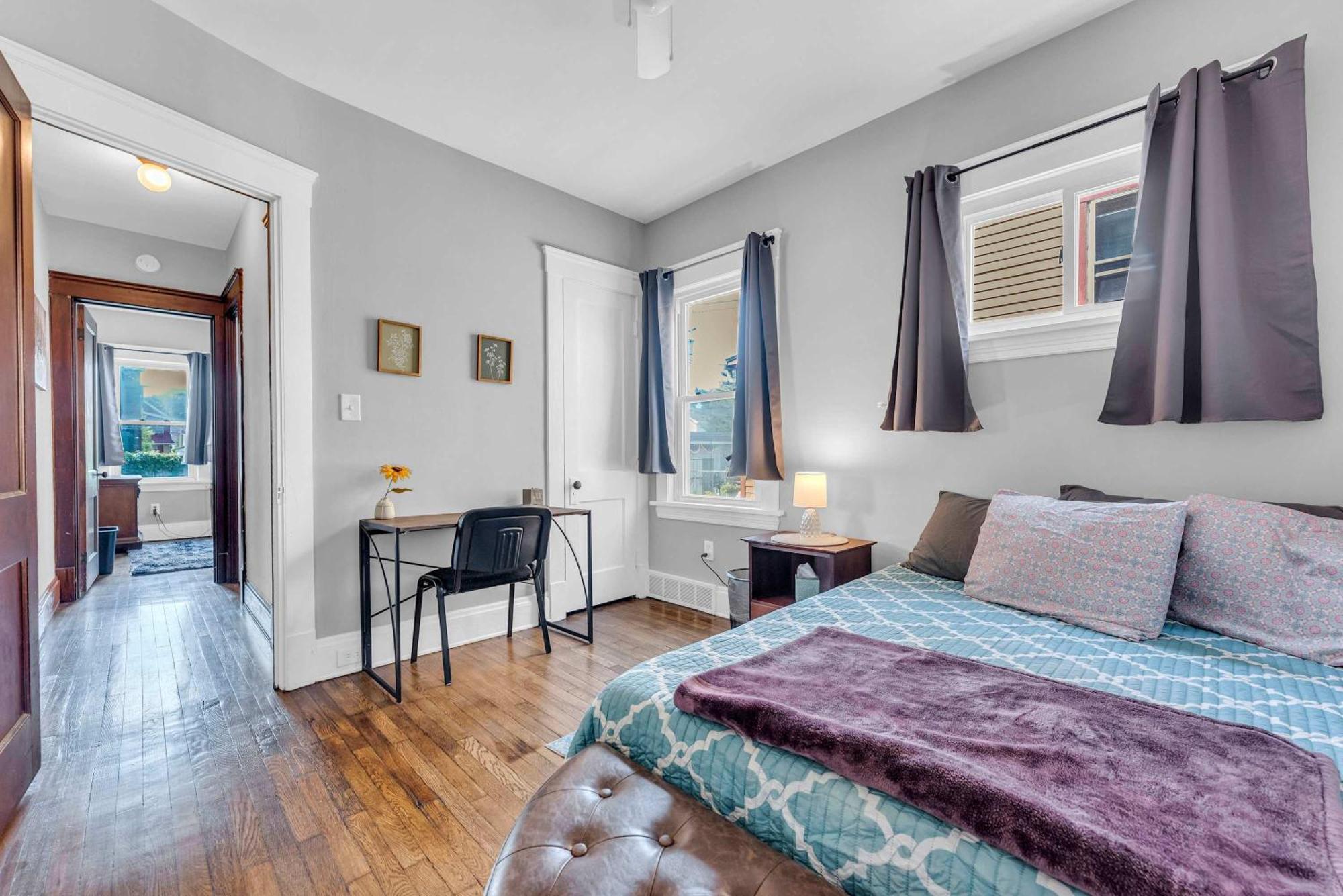 Beautifully Remodeled Duplex Apt In West Blvd Cleveland Esterno foto