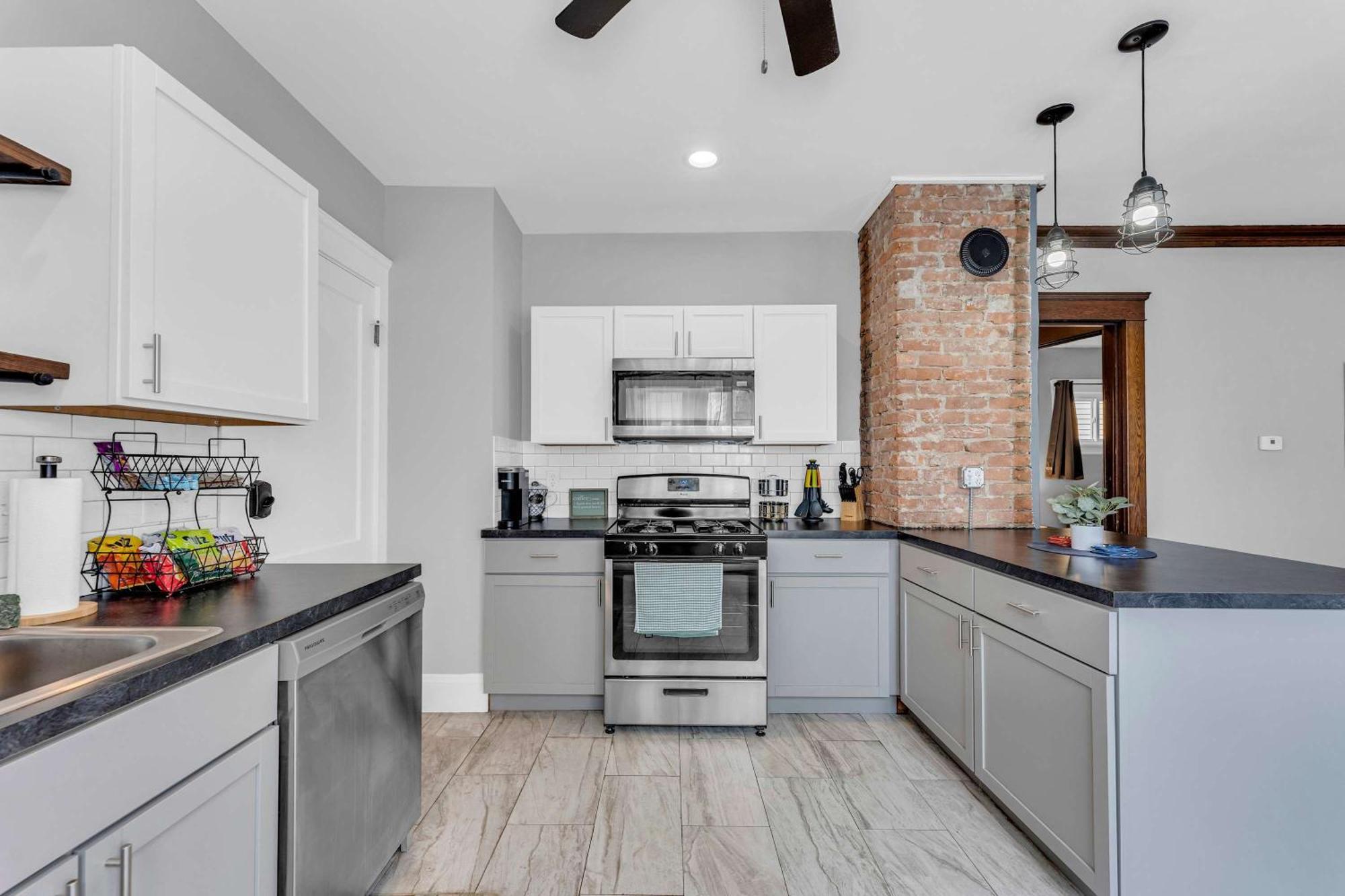 Beautifully Remodeled Duplex Apt In West Blvd Cleveland Esterno foto